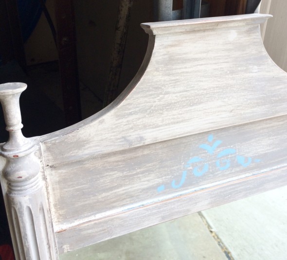 Painted Good Will mirror with stenciled aplique